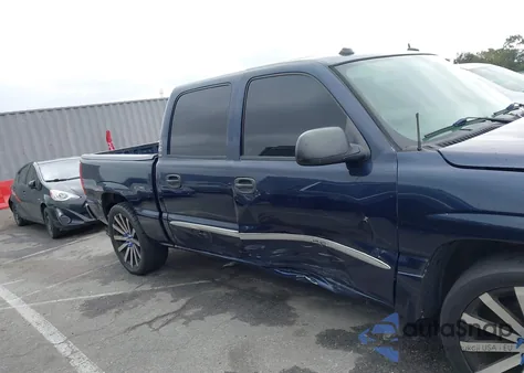 2005 GMC Sierra 1500 Sle from USA, damaged, VIN 2GTEC13T551402505